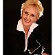 Karen Roberts Photo 5