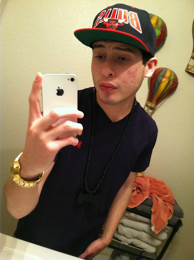 Robert Cantu Photo 43