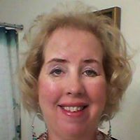 Gretchen Smith Photo 7