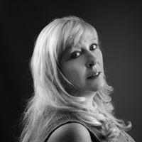 Jeanette Gillespie Photo 9