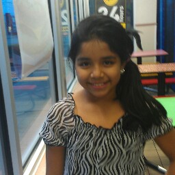 Mary Benitez Photo 13