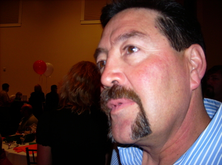Mark Hutchinson Photo 34