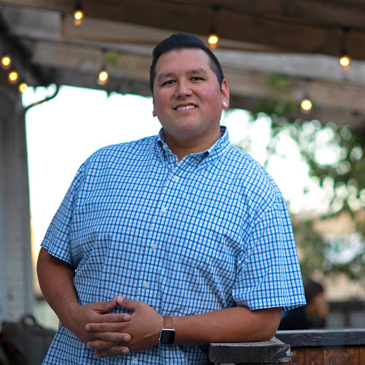 Steven Walker Photo 9