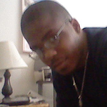 Lawrence Jones Photo 20
