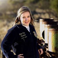 Kristie Clark Photo 9