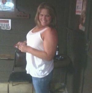 Toni Pratt Photo 13