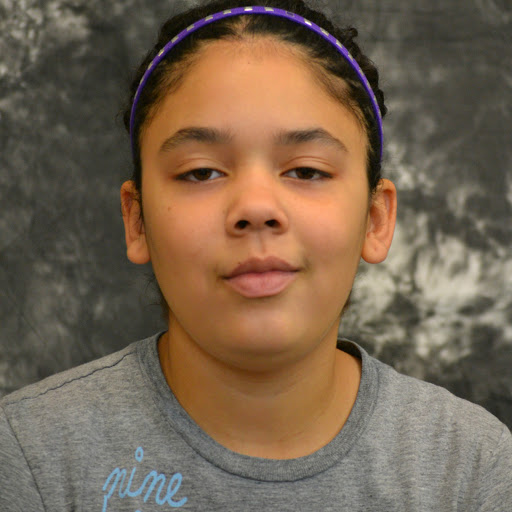 Lora Brown Photo 47
