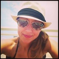 Heather Larson Photo 21