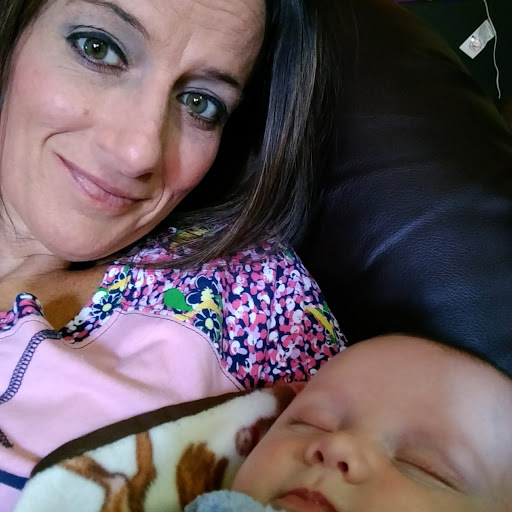 Jennifer Honeycutt Photo 37