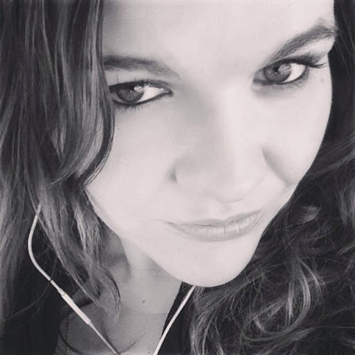 Heidi Bryan Photo 32
