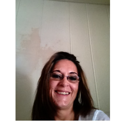 Cynthia Thomas Photo 18