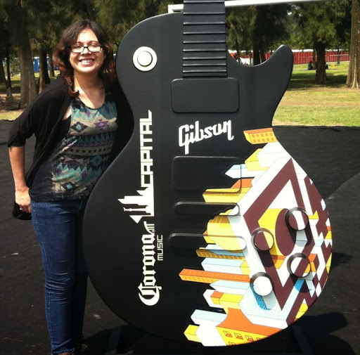 Ivette Vazquez Photo 17
