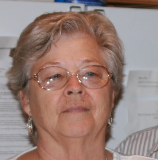 Betty Turner Photo 32