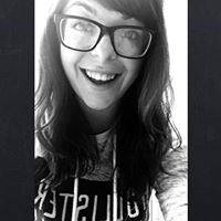 Tia Miller Photo 19