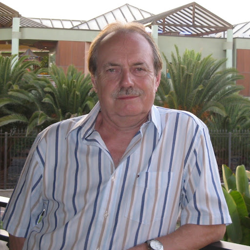 Geoff Cook Photo 25