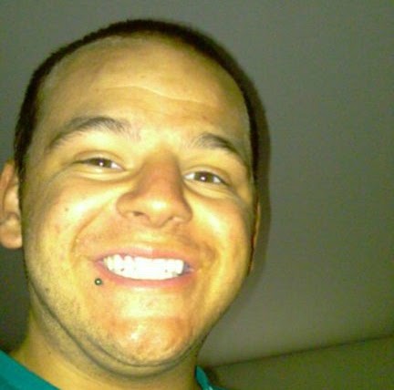 Justin Garrett Photo 5