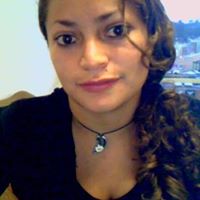 Kelly Torres Photo 7