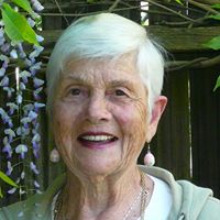 Lillian Howard Photo 31