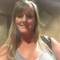 Deanna Hall Photo 24