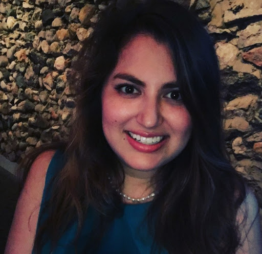 Melanie Gonzalez Photo 14