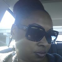 Selina Thompson Photo 14