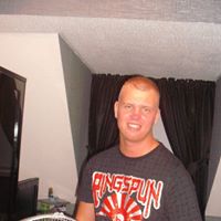 Alex Simpson Photo 34
