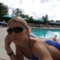 Heidi Sutton Photo 20