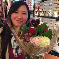 Caroline Li Photo 23