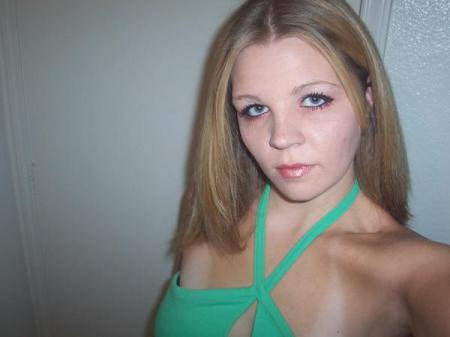 Brandy Barnes Photo 10