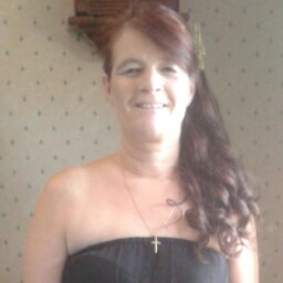 Angela Herbert Photo 31