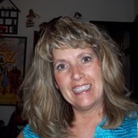 Amy Cross Photo 42