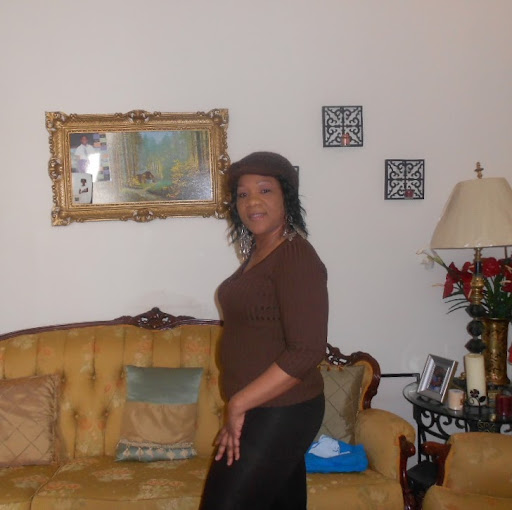 Pauline Cooper Photo 10