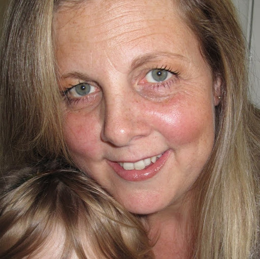 Susan Emery Photo 24