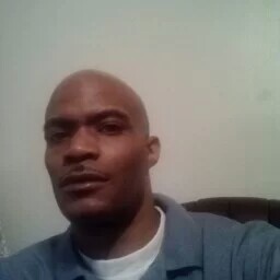 Dexter Russell Photo 23