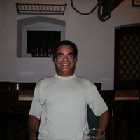 Ray Simons Photo 17