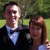 Debbie Maxey Photo 22