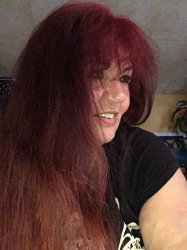 Elisabeth Hoffmann Photo 4