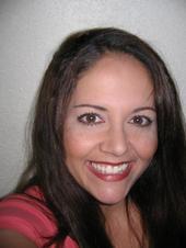 Alicia Estrada Photo 16