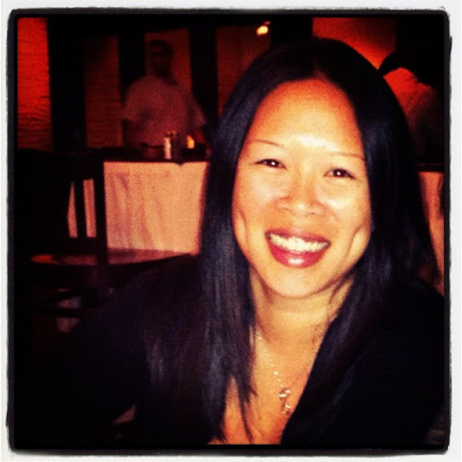 Tina Hoang Photo 30