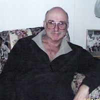 Bernard Blake Photo 17