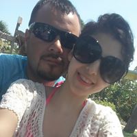 Debora Flores Photo 26
