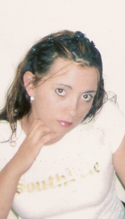 Alicia Cross Photo 14