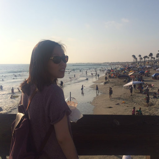 Amy Yee Photo 32