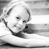 Rachael Russell Photo 8