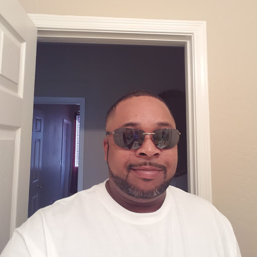Marcus Moore Photo 28