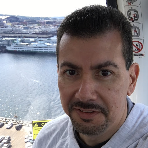 Armando Rodriguez Photo 29