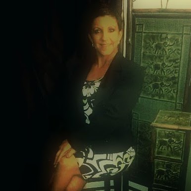 Christie Perkins Photo 10
