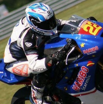 Jack Groves Photo 20