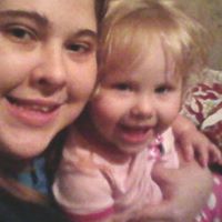 Heather Holbrook Photo 15