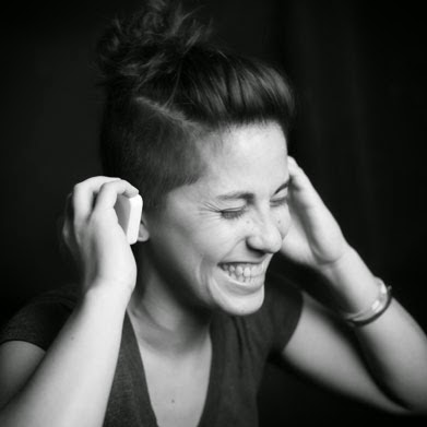 Allison Rowe Photo 35